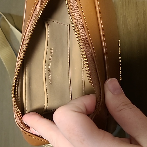 Michael Kors Brown Leather Belt Bag/Crossbody bag - Picture 4 of 6